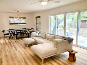 NEW Modern Hill Country Hideaway